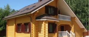House with a bathhouse under one roof
