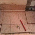 Как укладывать плитку на пол в бане своими руками