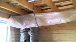 утепление деревянного потолка